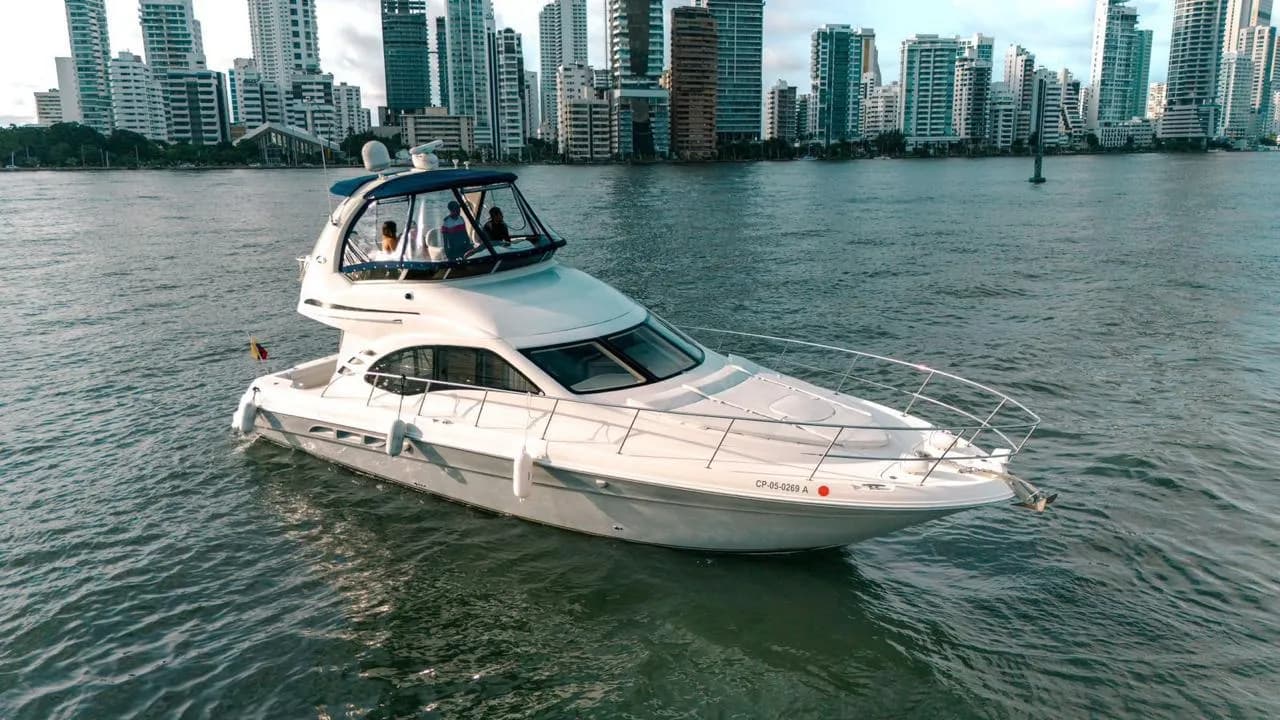 Yate Deportivo 44ft con 2 habitaciones en Cartagena